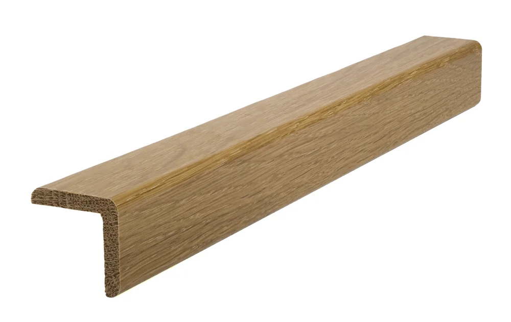 EIK 32X032 VINKELLIST LAKK v:9462480