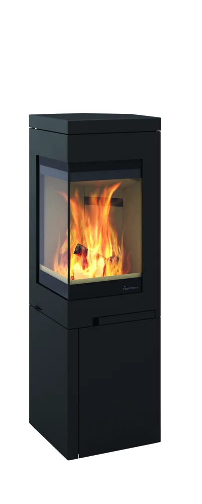 Nordpeis Quadro 2 basic vedovn med 6 kW og stor glassflate i stilrent design v:5865487 Nordpeis Quadro 2 basic vedovn med 6 kW og stor glassflate i stilrent design v:5865487