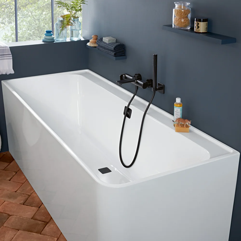 V&B COLLARO BADEKAR 180X80 BACK TO WALL VENSTRE MED AVLØPSSETT I MATT SORT v:8796482