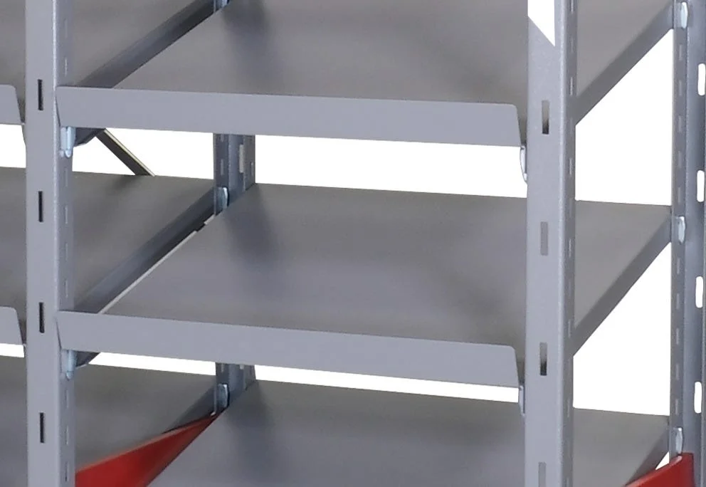 SKRÅSTILT HYLLE M-GRÅ 465X410MM v:7420494
