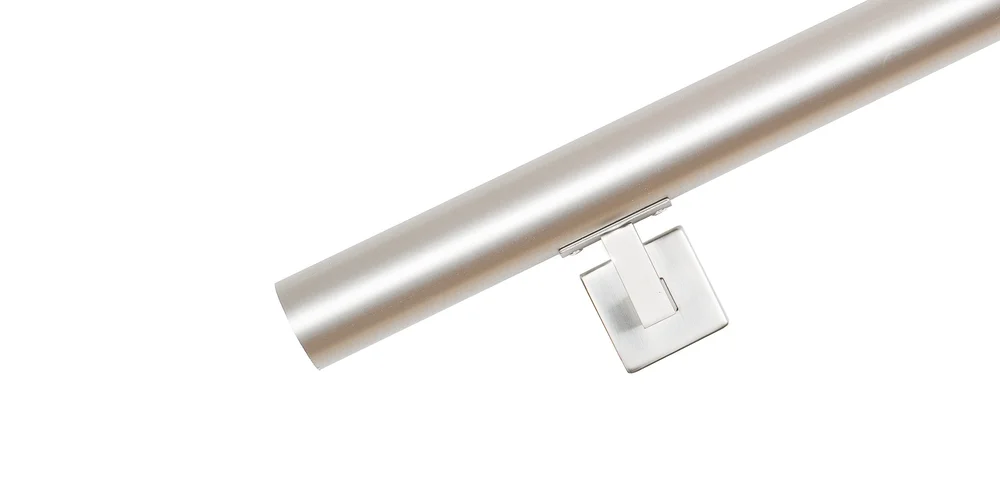 Håndløper sølvfarget børstet aluminium v:9701032